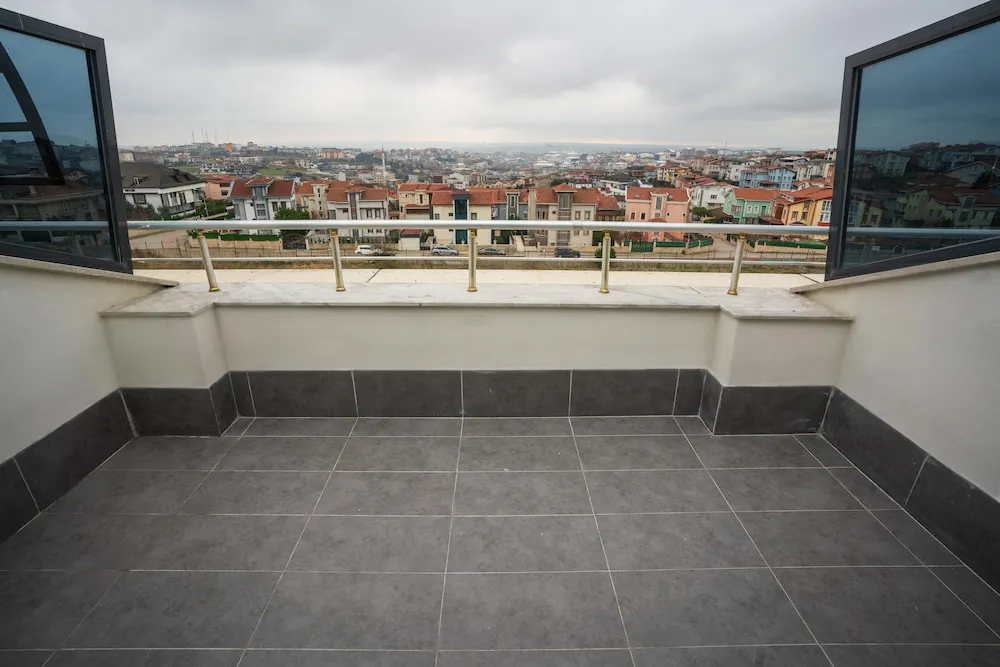 Premium Üç Kişilik Oda
