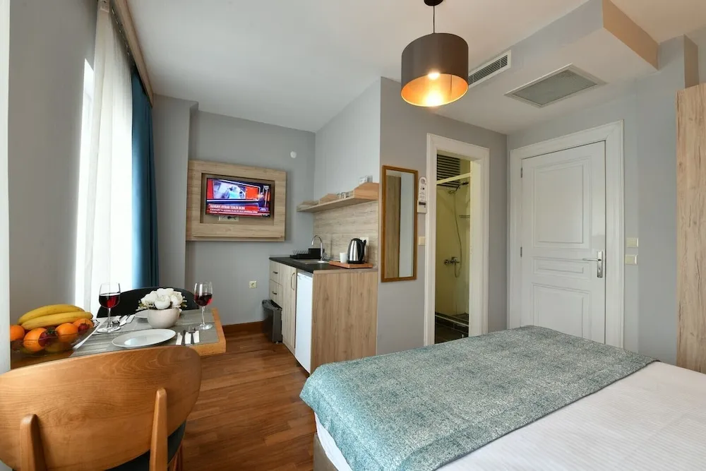 Deluxe Tek Büyük Yataklı Oda, Balkon