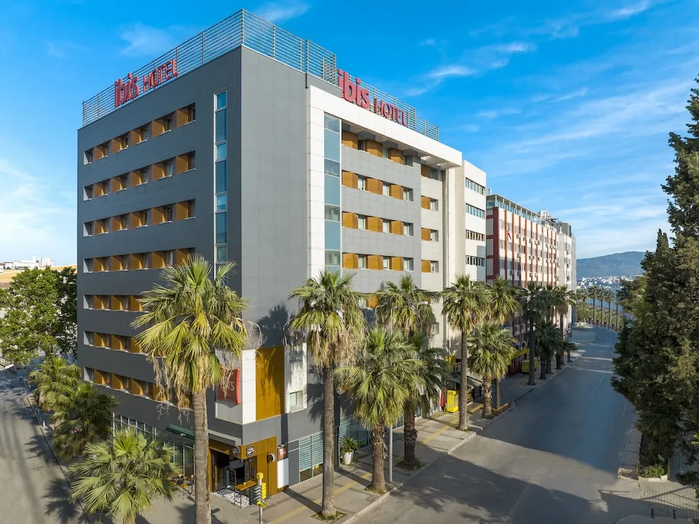 ibis İzmir Alsancak