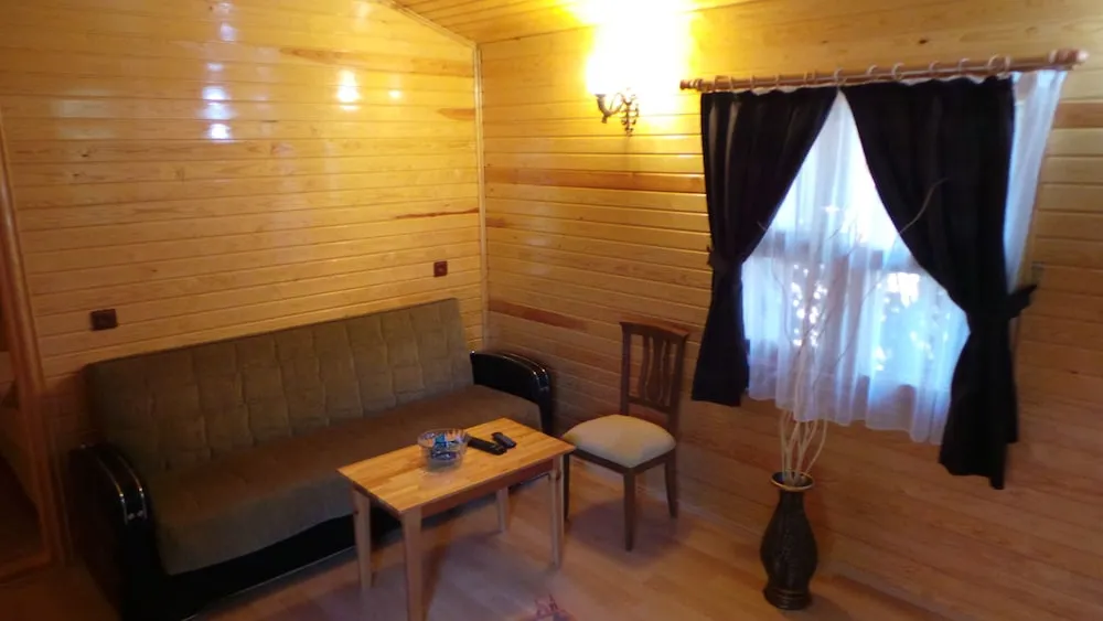 Bungalov, 2 Yatak Odası