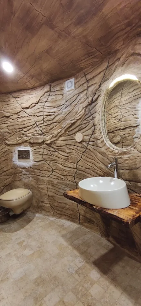 Hobbit House