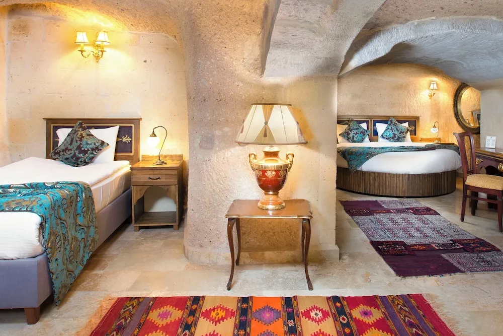 Family Cave Suite
