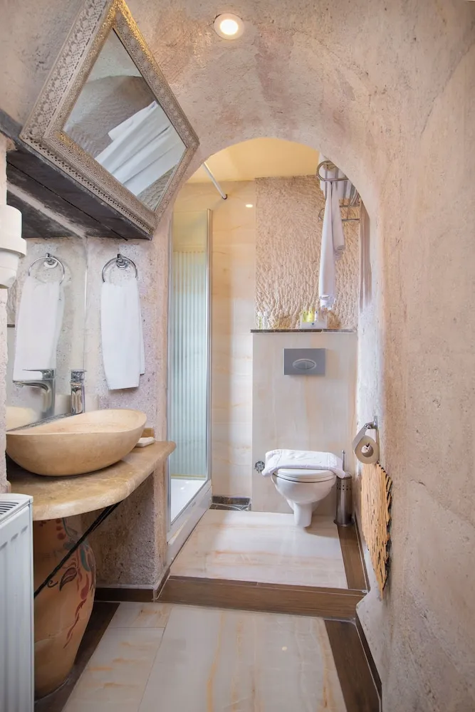 Family Cave Suite