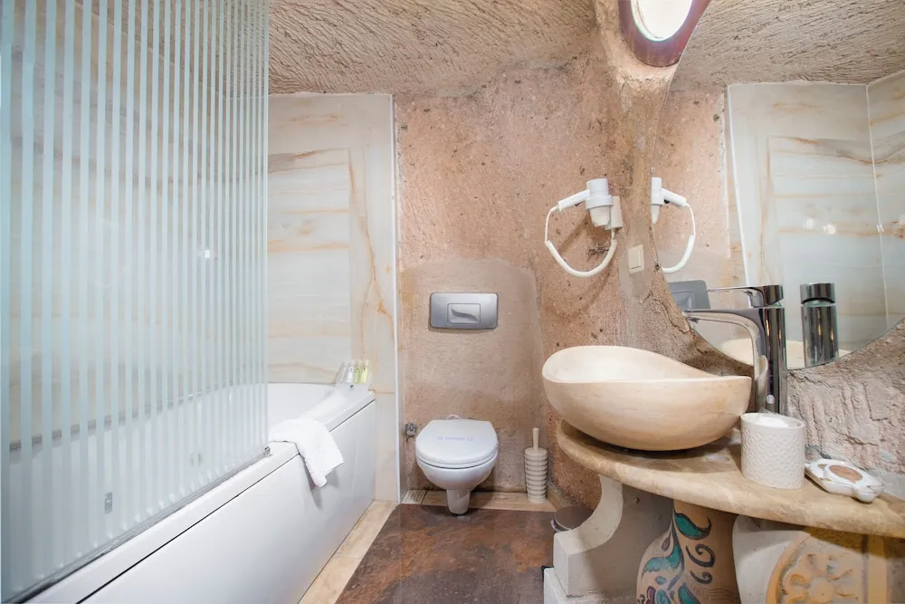 Family Cave Suite