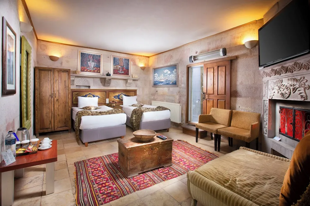 Family Cave Suite