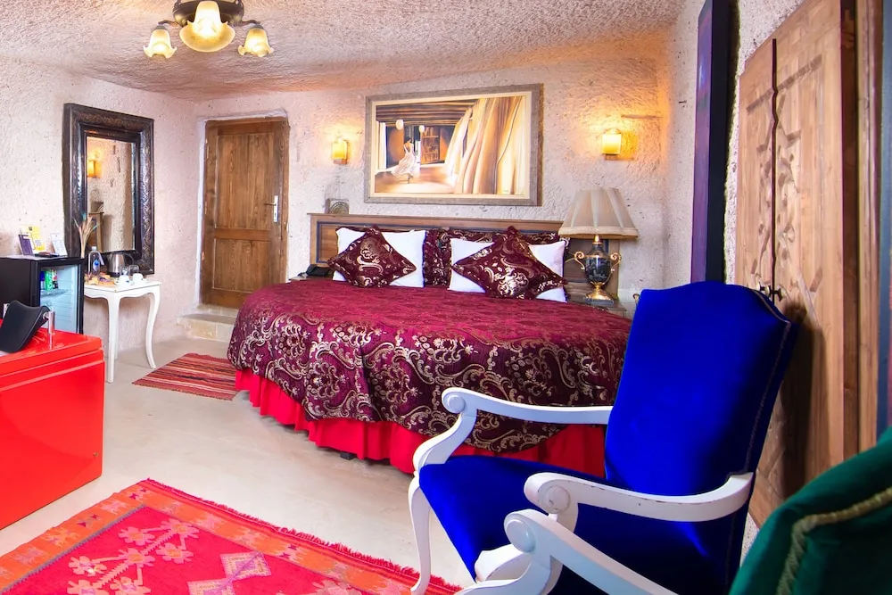 Fairy Chimney Suite with Balloon View