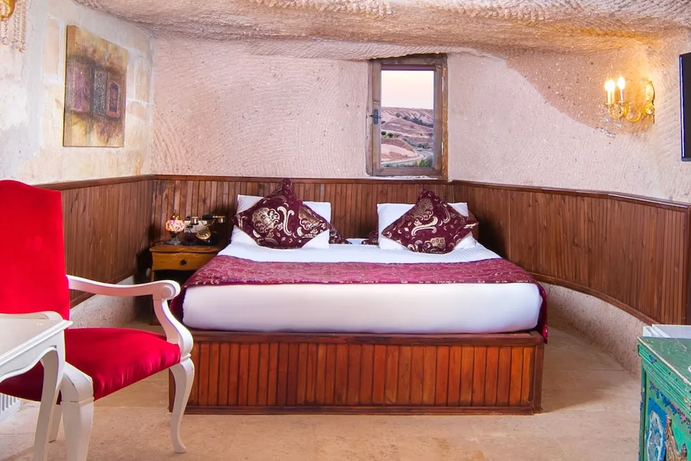 Junior Cave Room With Jakuzzi