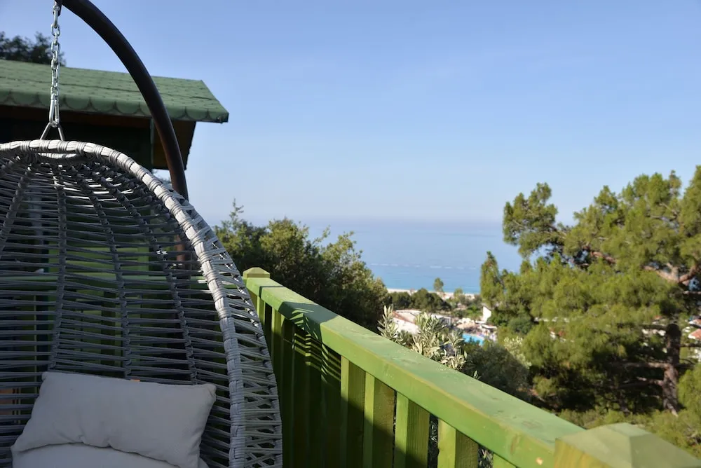 Superior Bungalov, Sıcak Su Küveti, Deniz Manzaralı