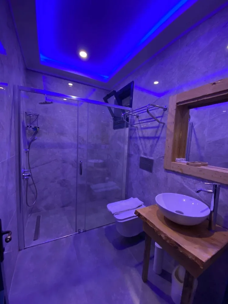 Standard Oda, 1 Çift Kişilik veya 2 Tek Kişilik Yatak