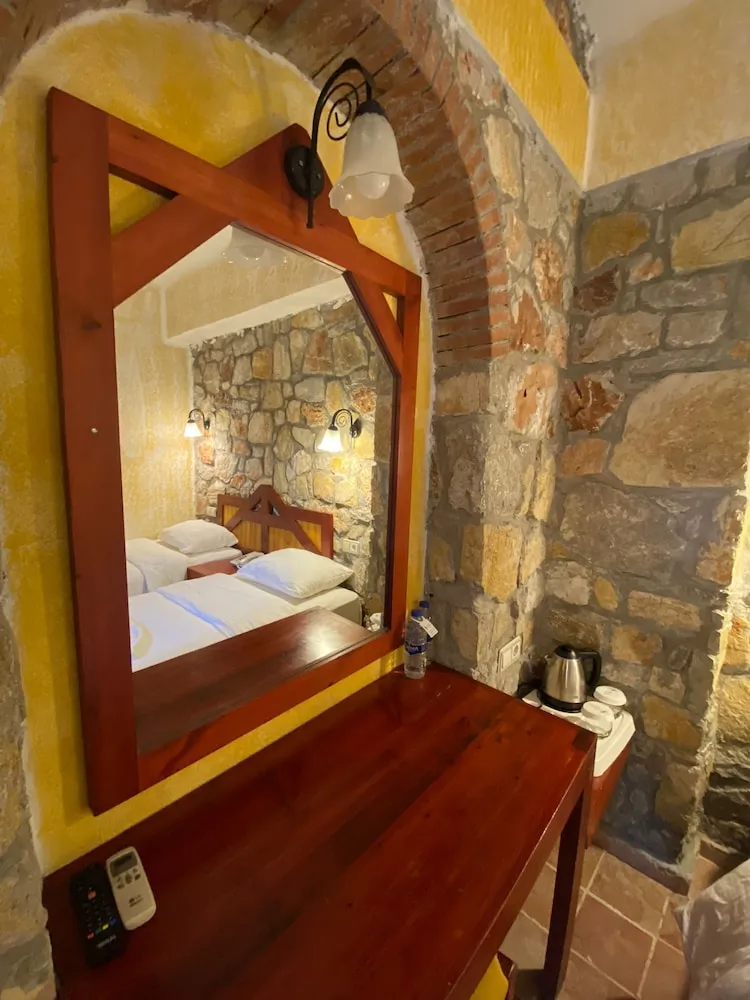 Standard Oda, 1 Çift Kişilik veya 2 Tek Kişilik Yatak