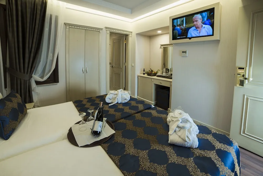 Economy Double or Twin Room