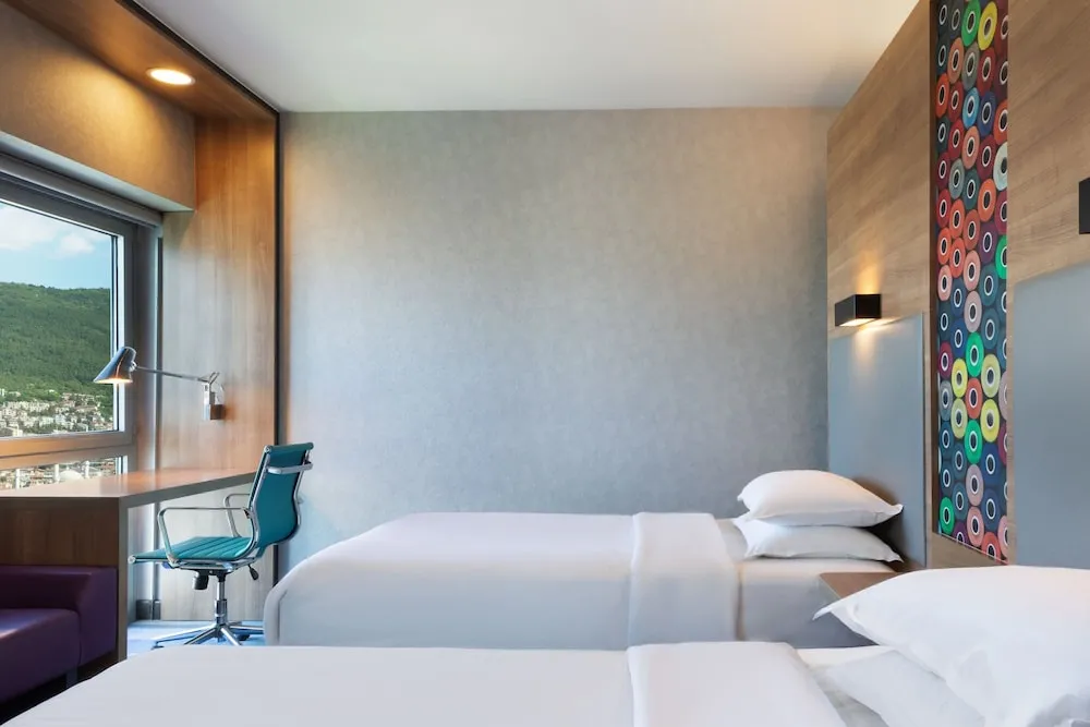 aloft, Oda, 2 Tek Kişilik Yatak, Sigara İçilmez