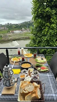 Ces Bungalov