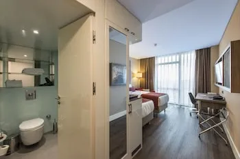 Ramada Encore by Wyndham Istanbul Bayrampasa