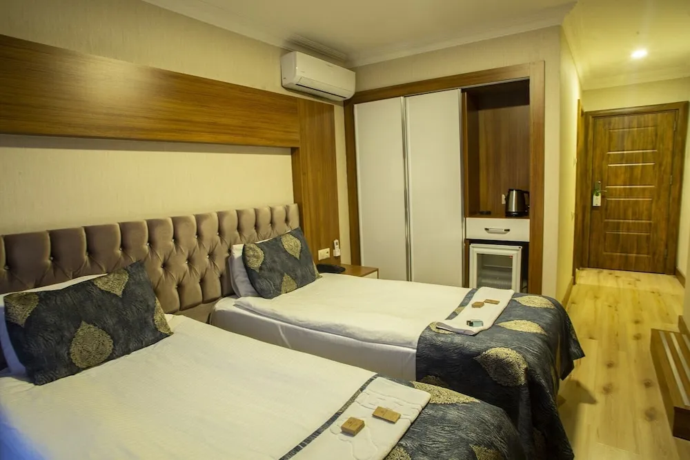 Standard Double / Twin Room