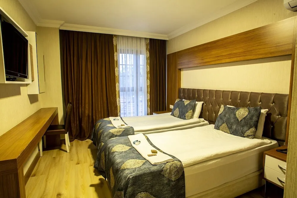 Standard Double / Twin Room