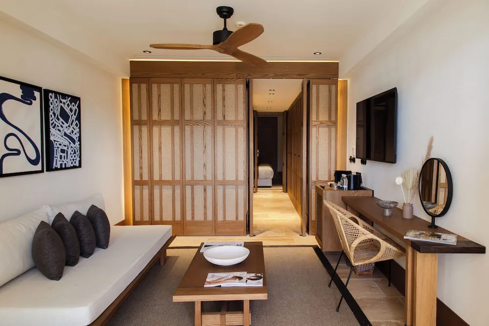 Marina Bay Suite