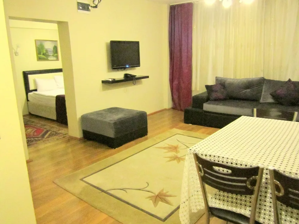 Quadruple Suite