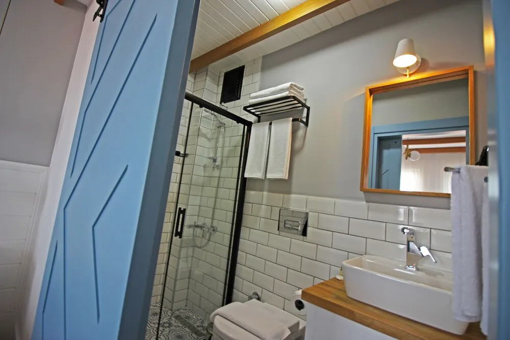 Deluxe Üç Kişilik Oda, Deniz Manzaralı