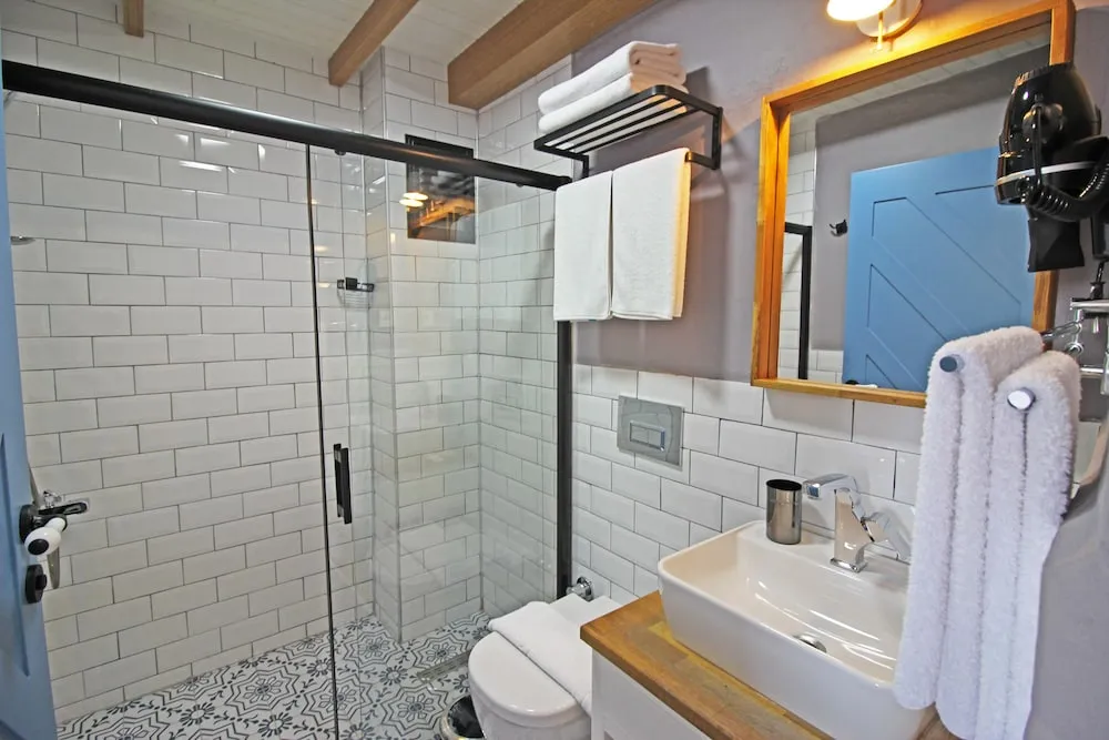 Comfort Oda, Kısmi Deniz Manzaralı
