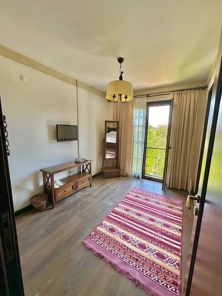 Superior Villa, Havuz Manzaralı