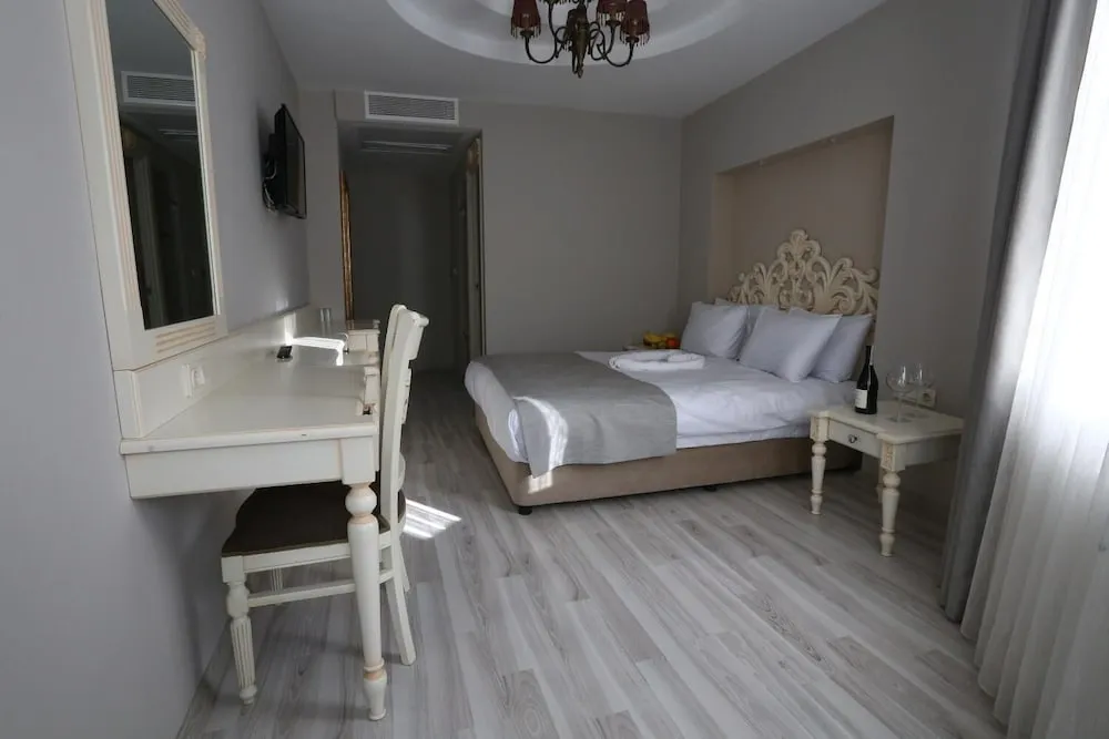 Superior Tek Büyük Yataklı Oda, Şehir Manzaralı