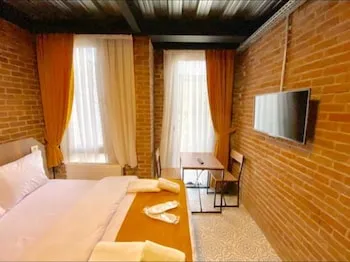 Gen Suites Cibali