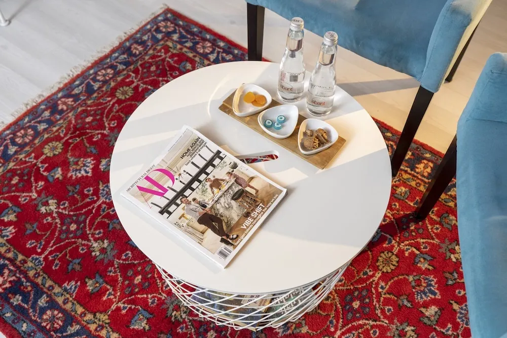 Design Tek Büyük Yataklı Oda, 1 Büyük (Queen) Boy Yatak, Sigara İçilmez, Avlu Manzaralı