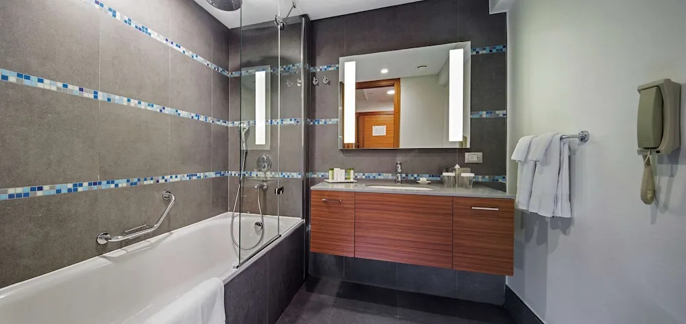 Deluxe Oda, 1 En Büyük (King) Boy Yatak (Shared Pool & Sun Deck)