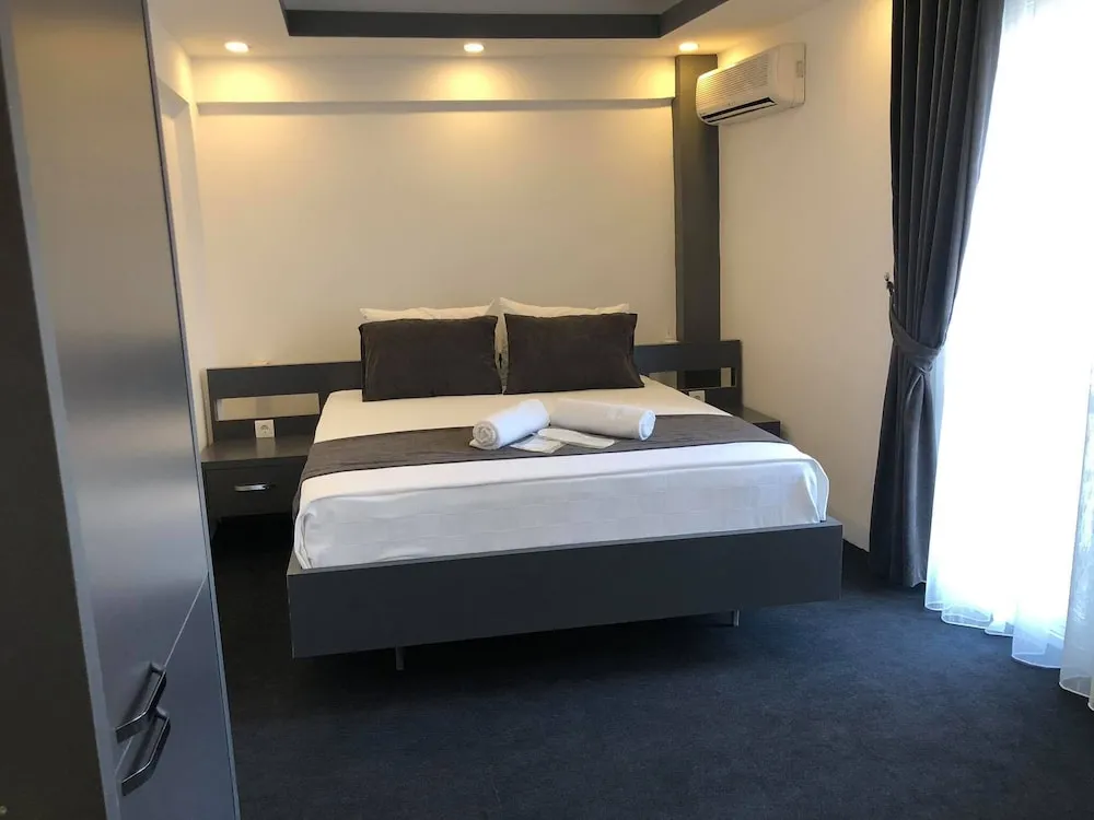 Deluxe Stüdyo Süit