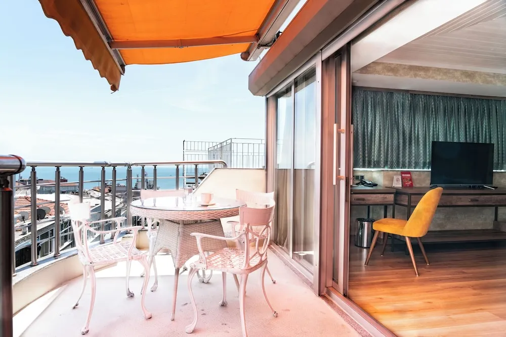 Panoramic Üç Kişilik Oda, Deniz Manzaralı