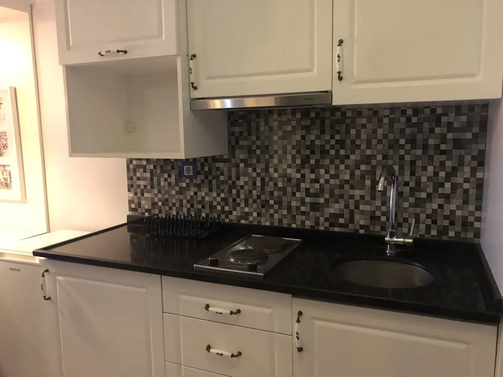 PURPLE Apartment for 3 People