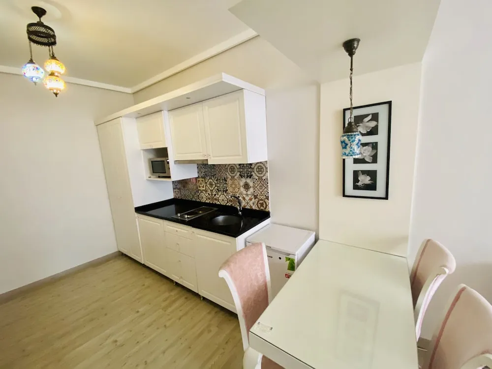 PINK Apartment for 2 People