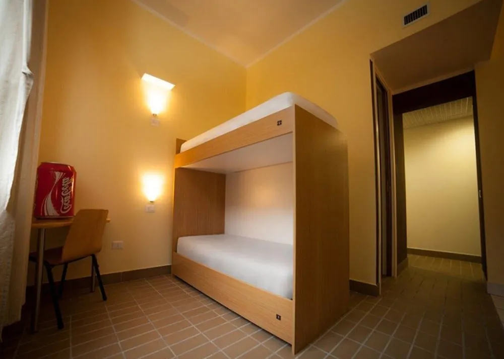 Standard Ortak Ranzalı Oda