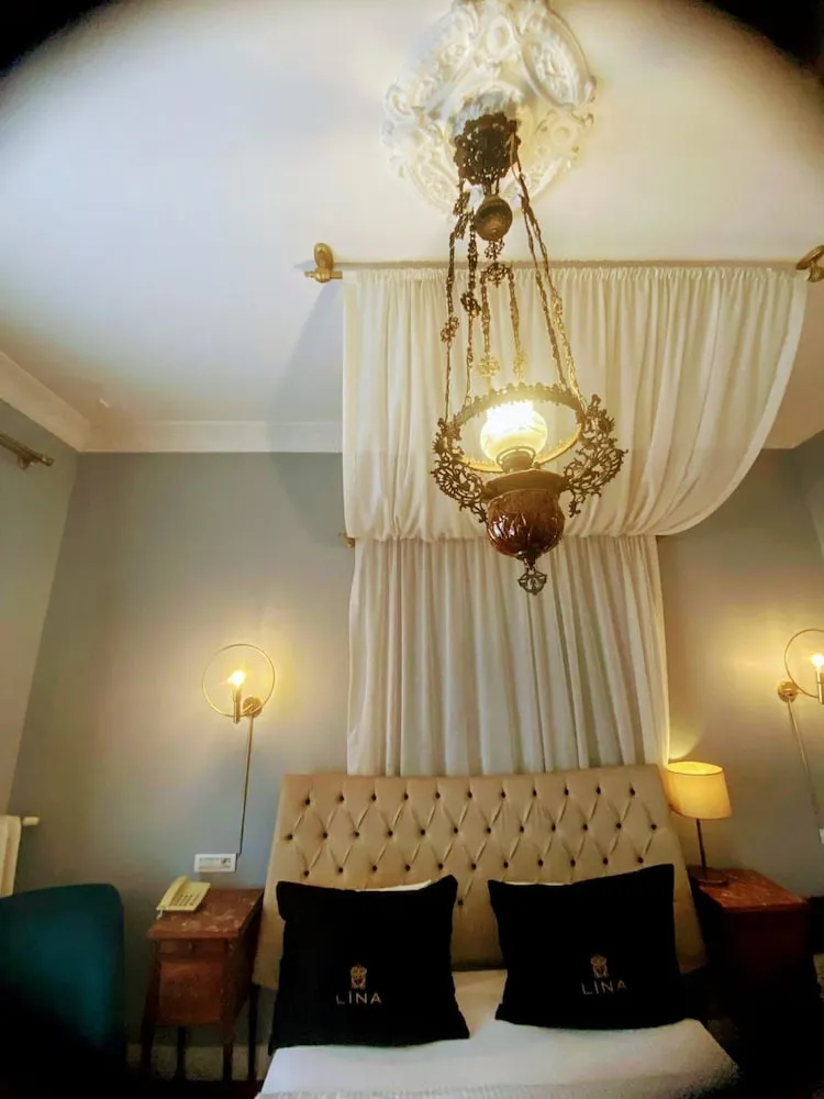 Design İki Ayrı Yataklı Oda