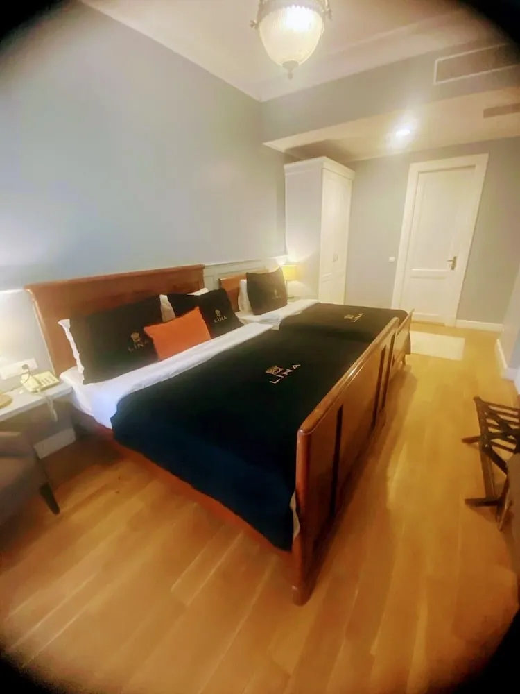 Design İki Ayrı Yataklı Oda