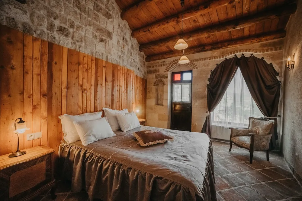Family Cave Suite
