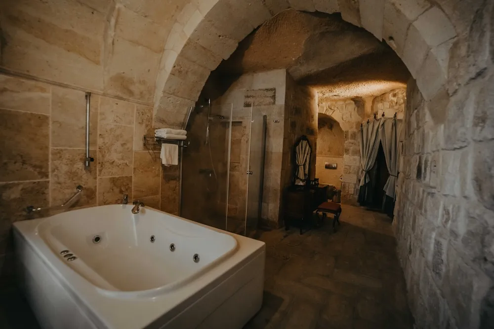 Family Cave Suite