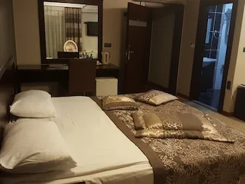 Latifoglu Hotel