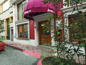 Blueway Hotel Residence