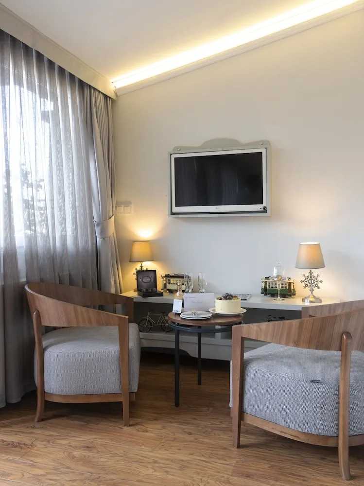 Tower Suite