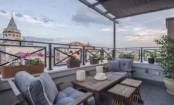 Louis Appartements Galata