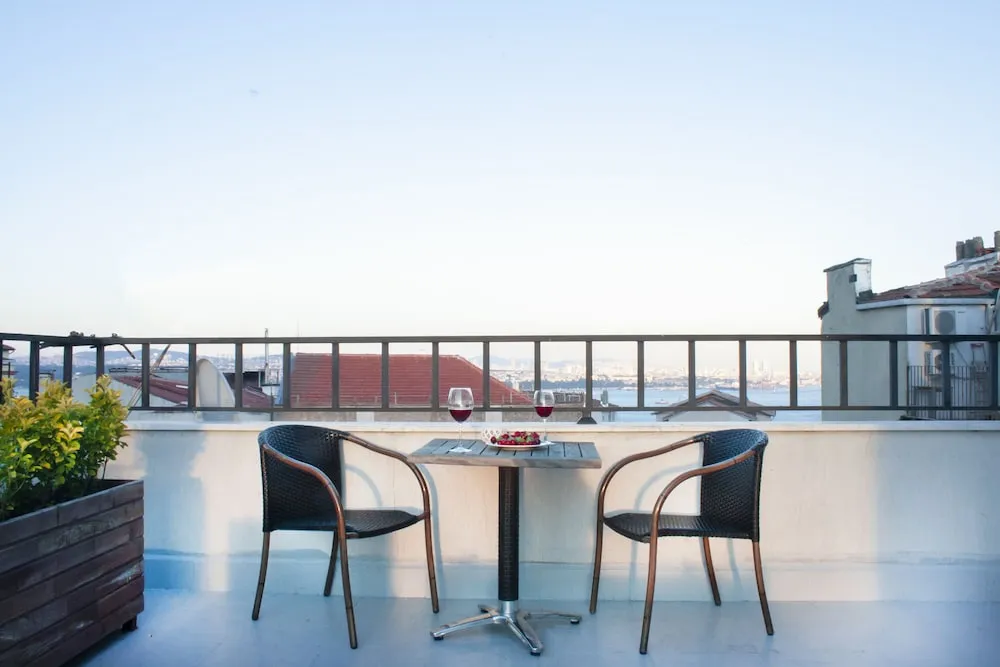 Premium Suite - Terrace With Sea View