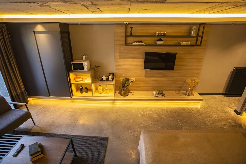 Jakuzi Suite With Garden