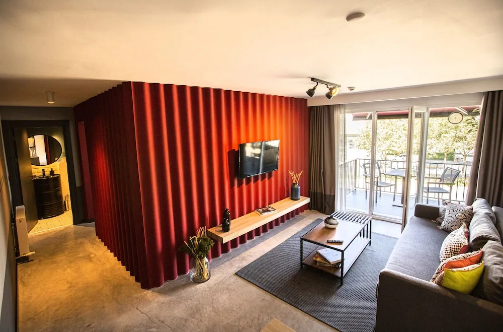 1+1 City View Flat With Balcony