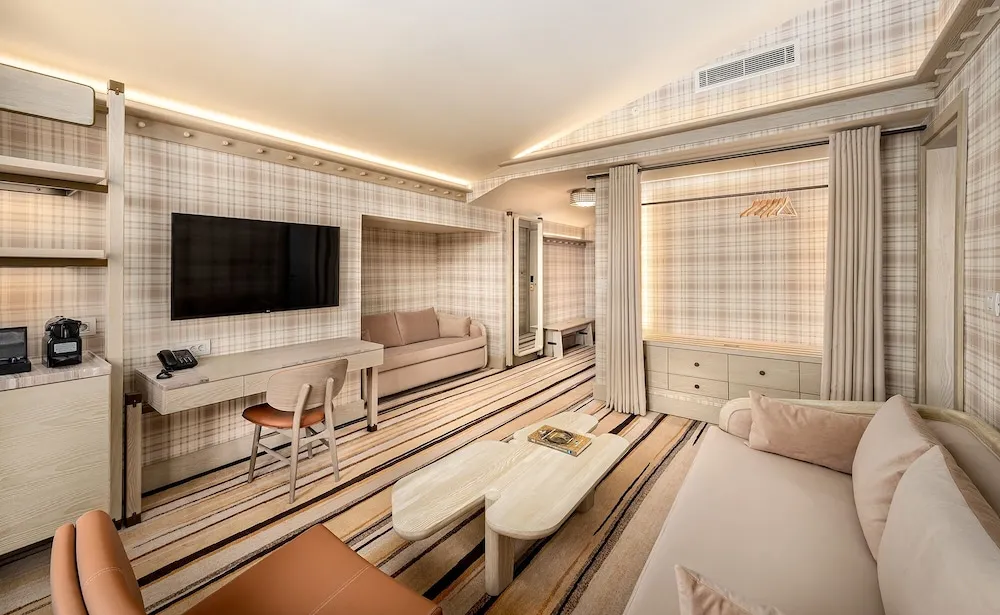 King Suite