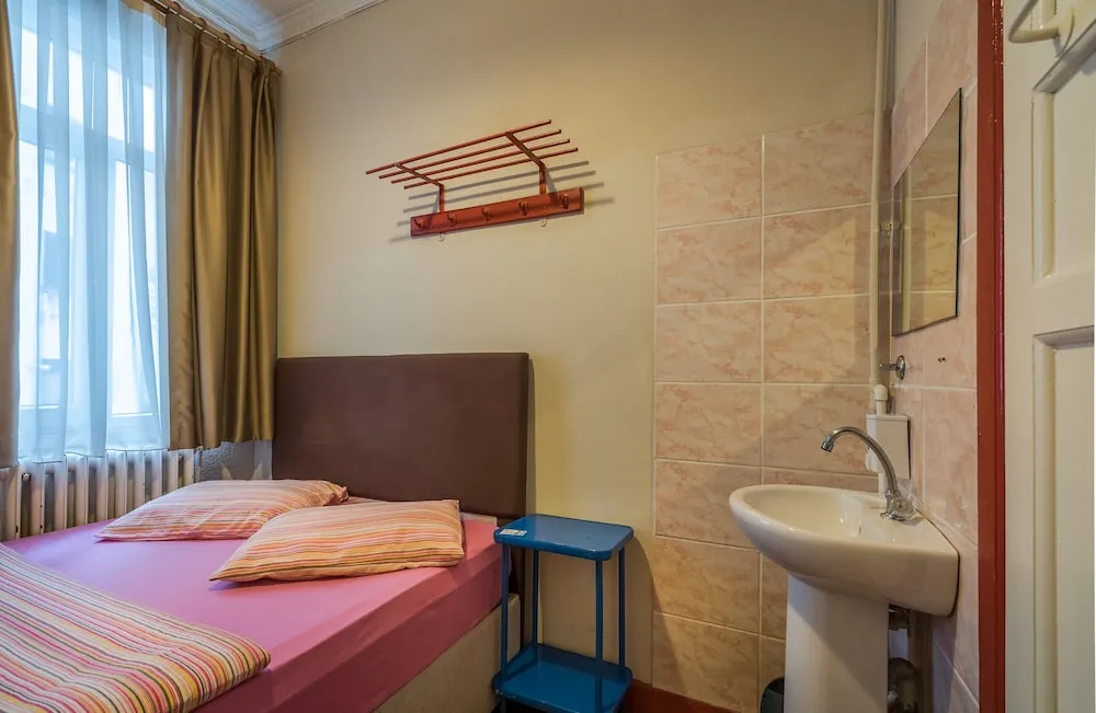 Economy Oda, 1 Çift Kişilik Yatak, Ortak Banyo