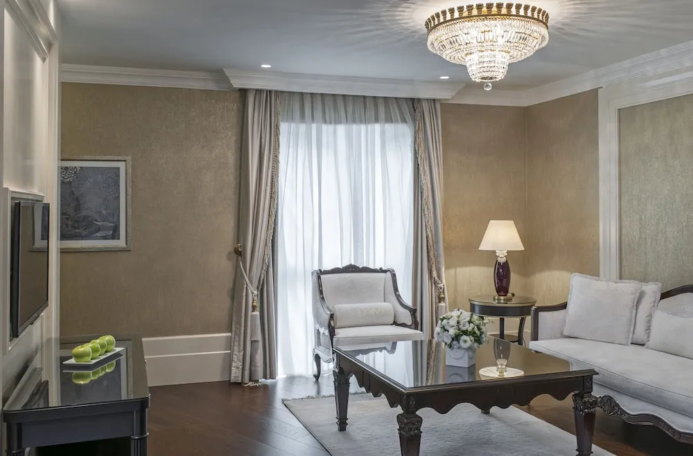 Presidental Suite with King Size Bed