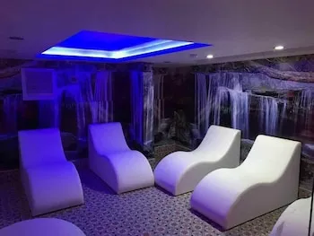 Royalisa City Apart Hotel