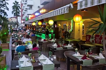 Royalisa City Apart Hotel